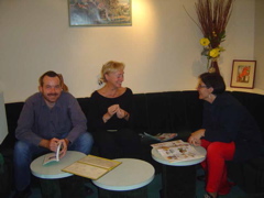 A l'hôtel, avant de manger